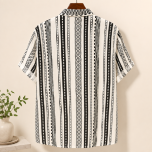 Men's Black & White Geometric Printed Half Sleeve Casual Shirt